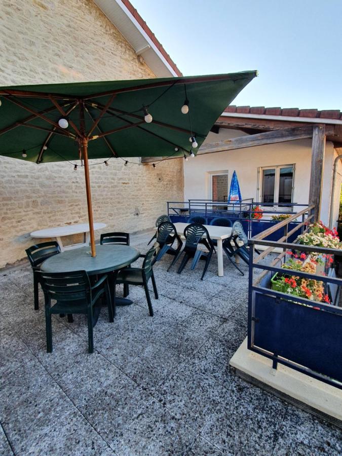 L'Oustalou Villa Vieville Exterior photo